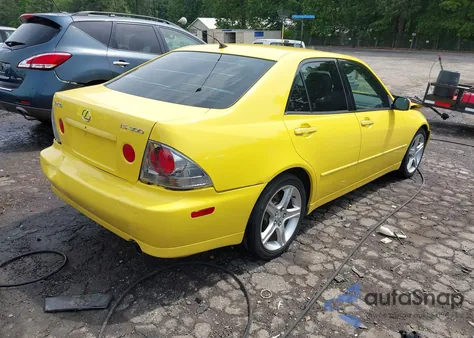 2001 Lexus Is 300 из США, поврежденный, VIN JTHBD182610014669